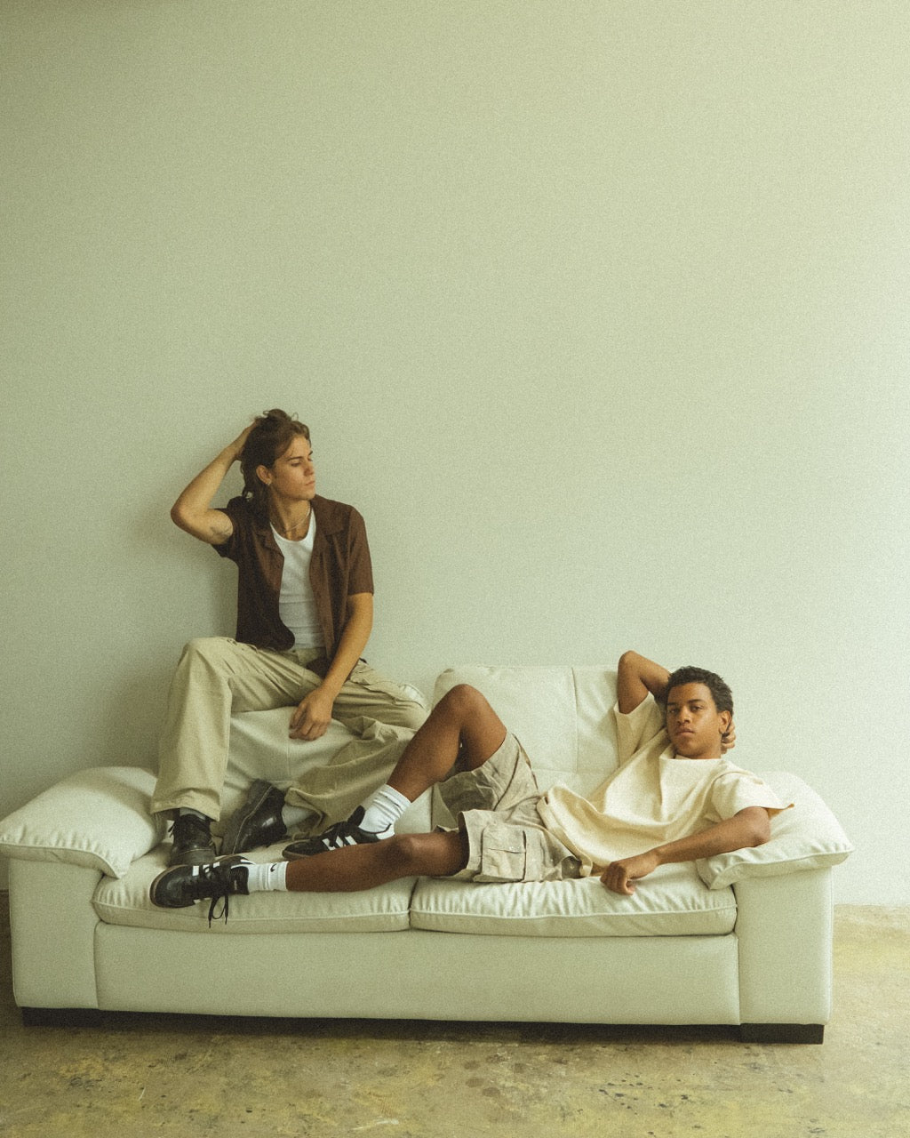 DISTRESSED CARGO SHORTS // FADED CAMO