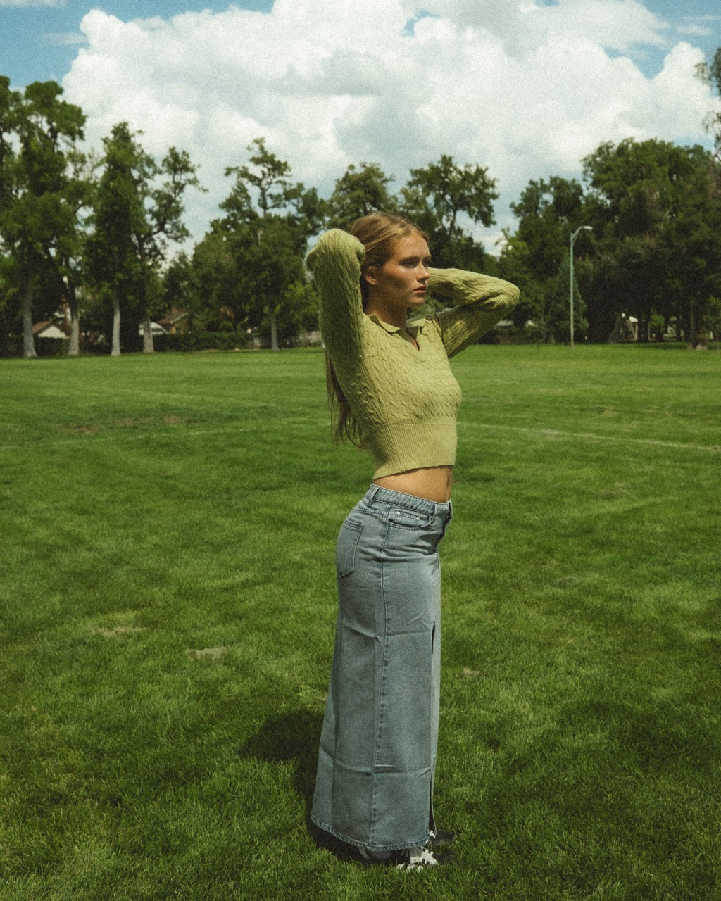 WASHED DENIM SLIT SKIRT