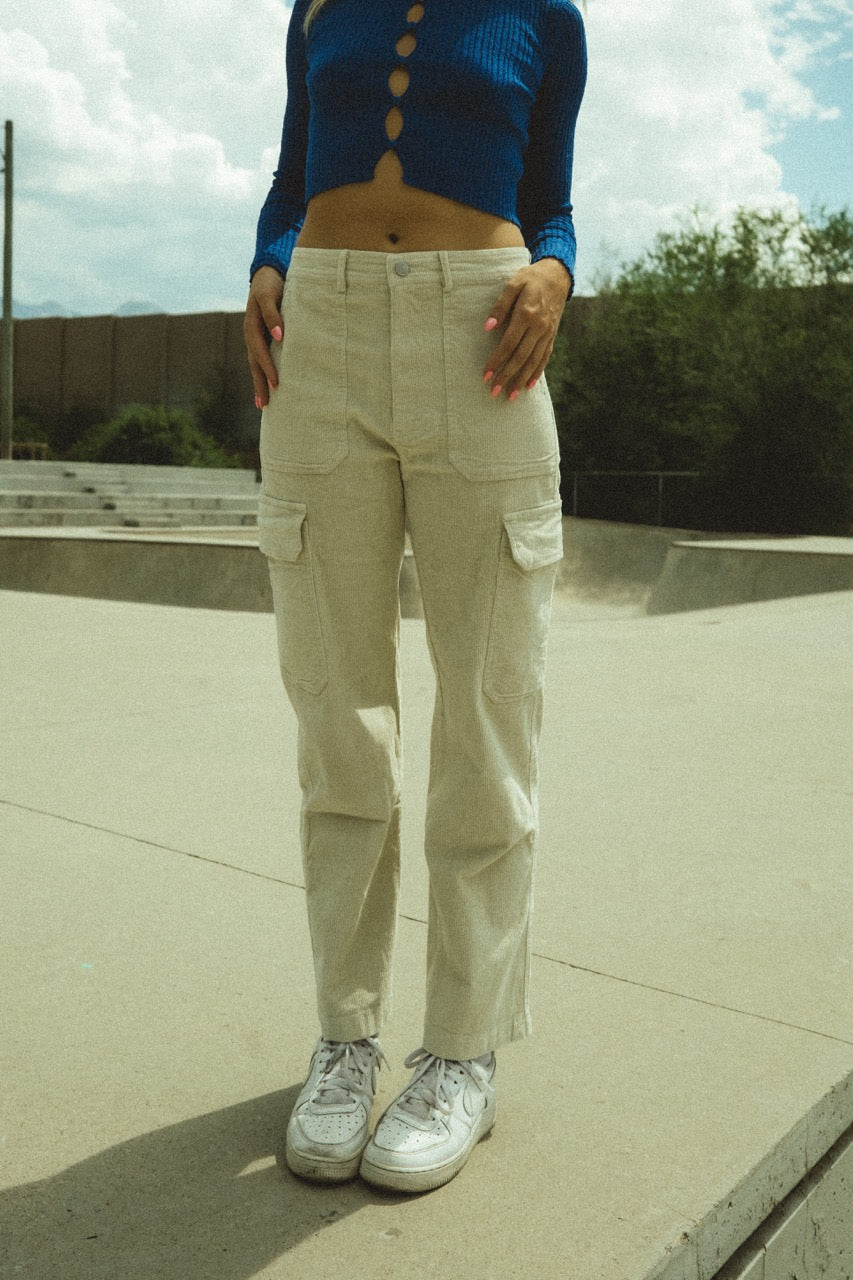 CORDUROY CARGO PANTS // BEIGE