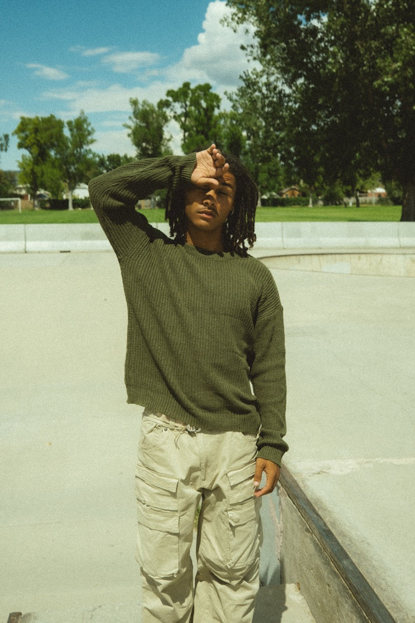 BAGGY PULLOVER SWEATER // FOREST GREEN