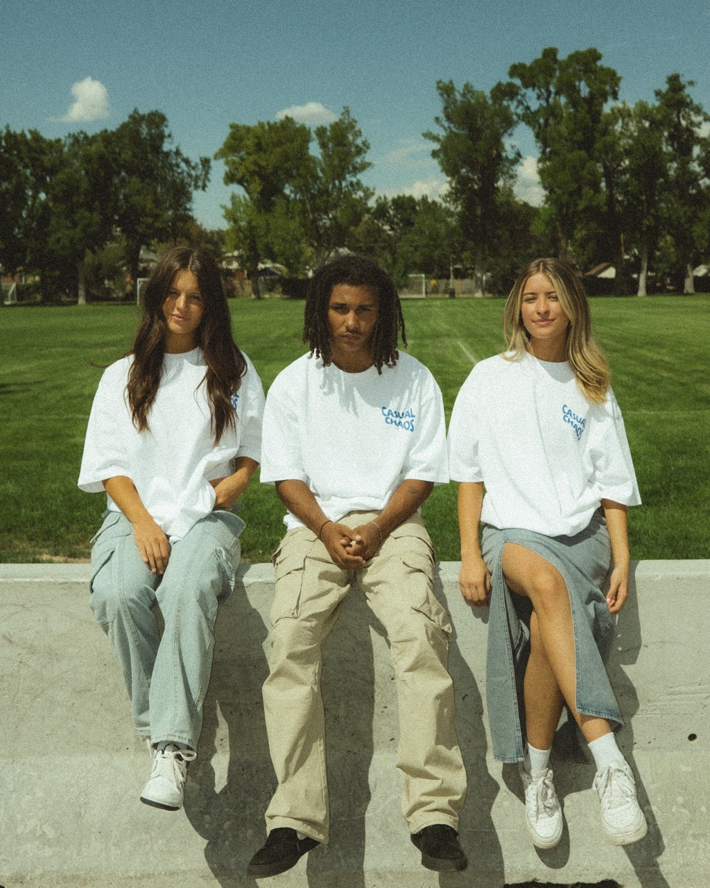 WASHED DENIM SLIT SKIRT