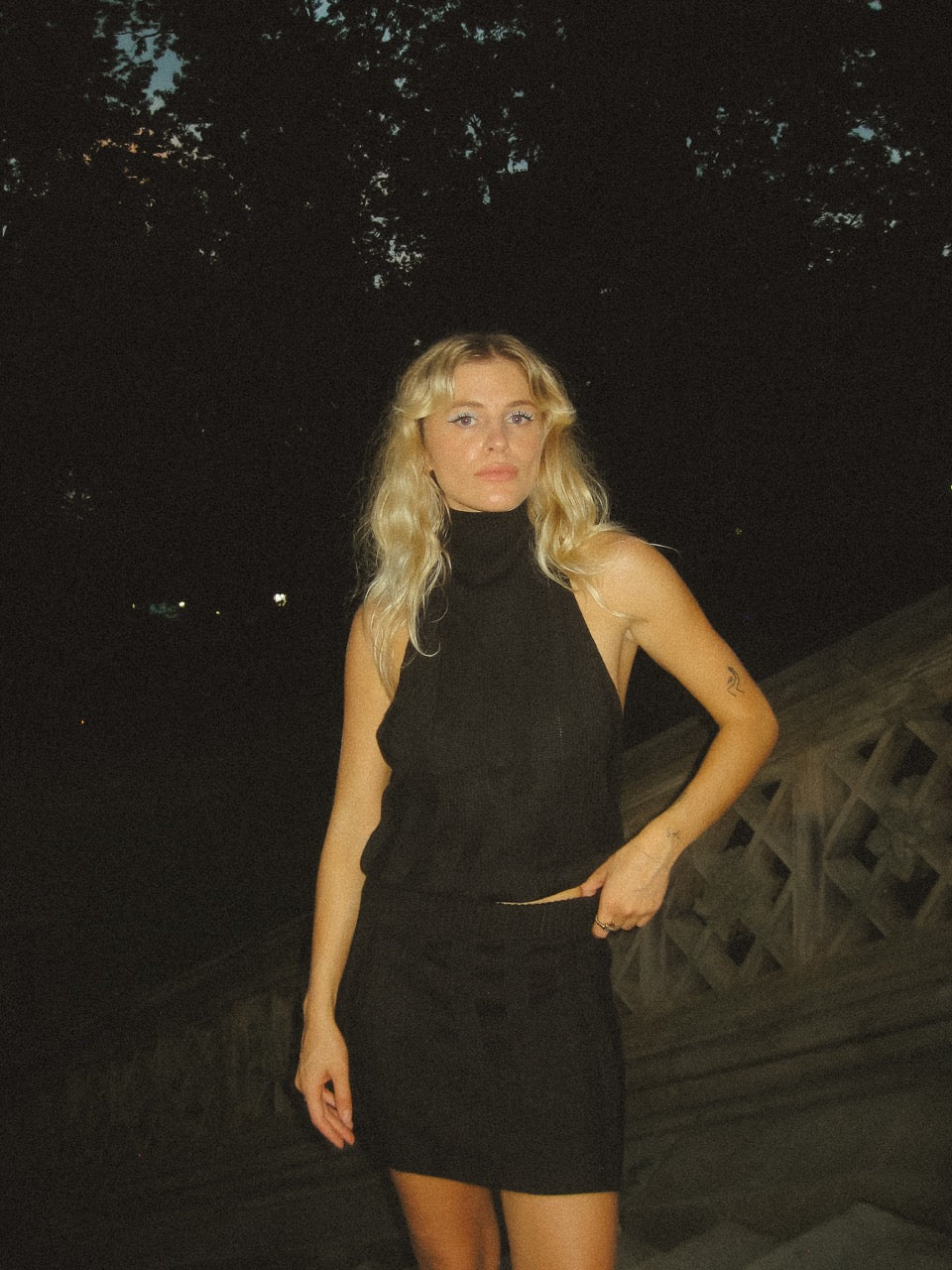 KNITTED BLACK SKIRT SET