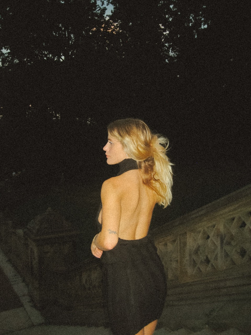 KNITTED BLACK SKIRT SET