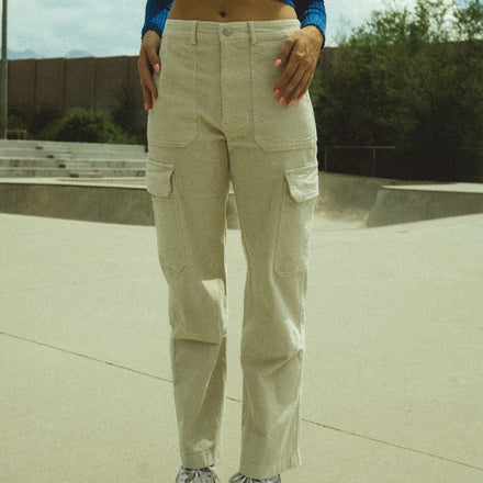 CORDUROY CARGO PANTS // BEIGE